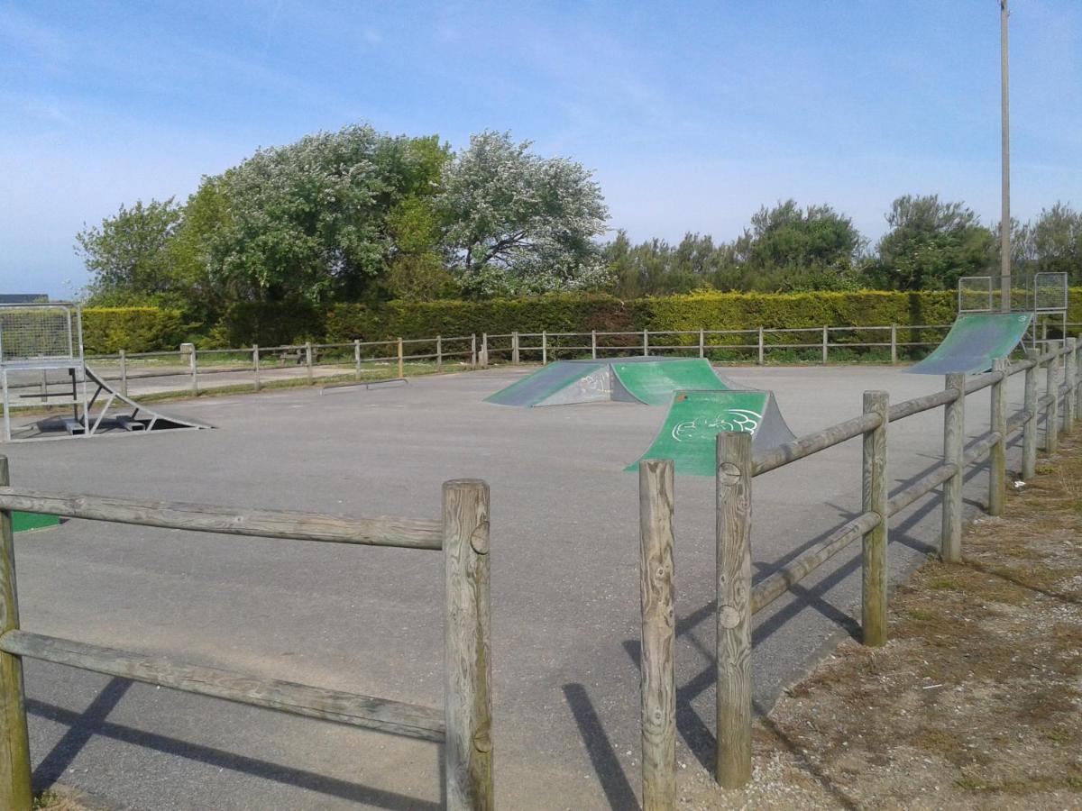 Gite "Rose Des Sables" - 800M De La Plage De Surtainville, Proche Commerces - Piscine En Juillet Et Aout Rom bilde