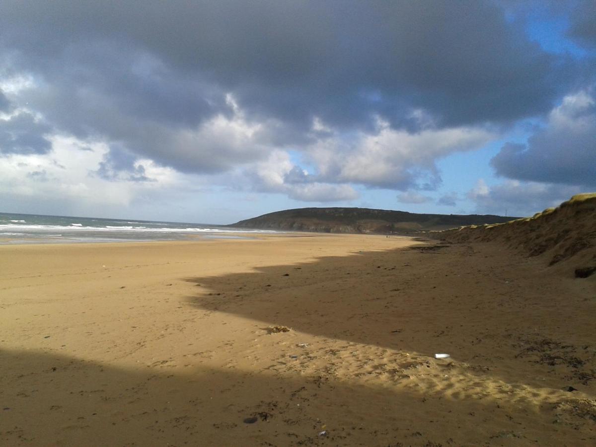 Gite "Rose Des Sables" - 800M De La Plage De Surtainville, Proche Commerces - Piscine En Juillet Et Aout Rom bilde