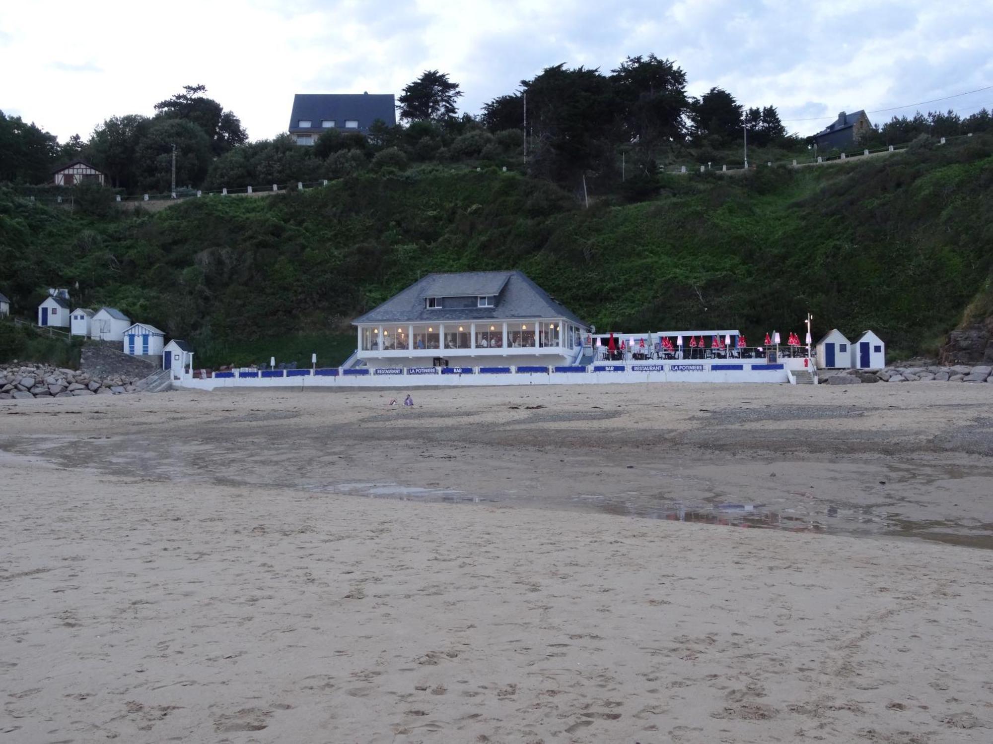 Gite "Rose Des Sables" - 800M De La Plage De Surtainville, Proche Commerces - Piscine En Juillet Et Aout Eksteriør bilde